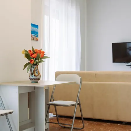 Casa Tramonti Apartment Naples